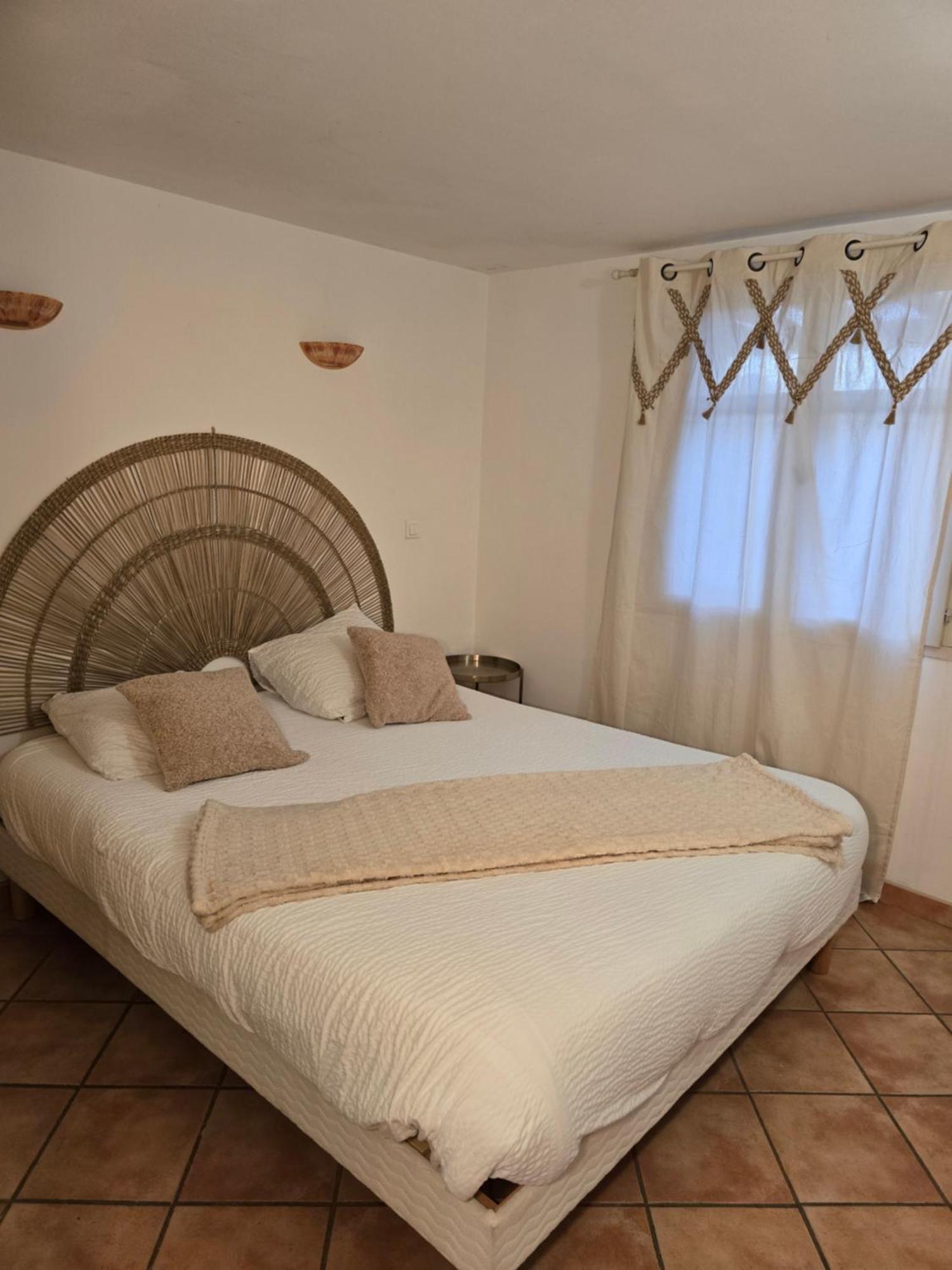 Le Mas Des Sagnes Saintes-Maries-de-la-Mer Room photo